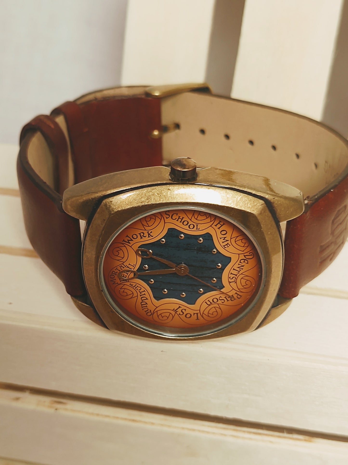 Harry Potter quartz watch leather strap nice watch...